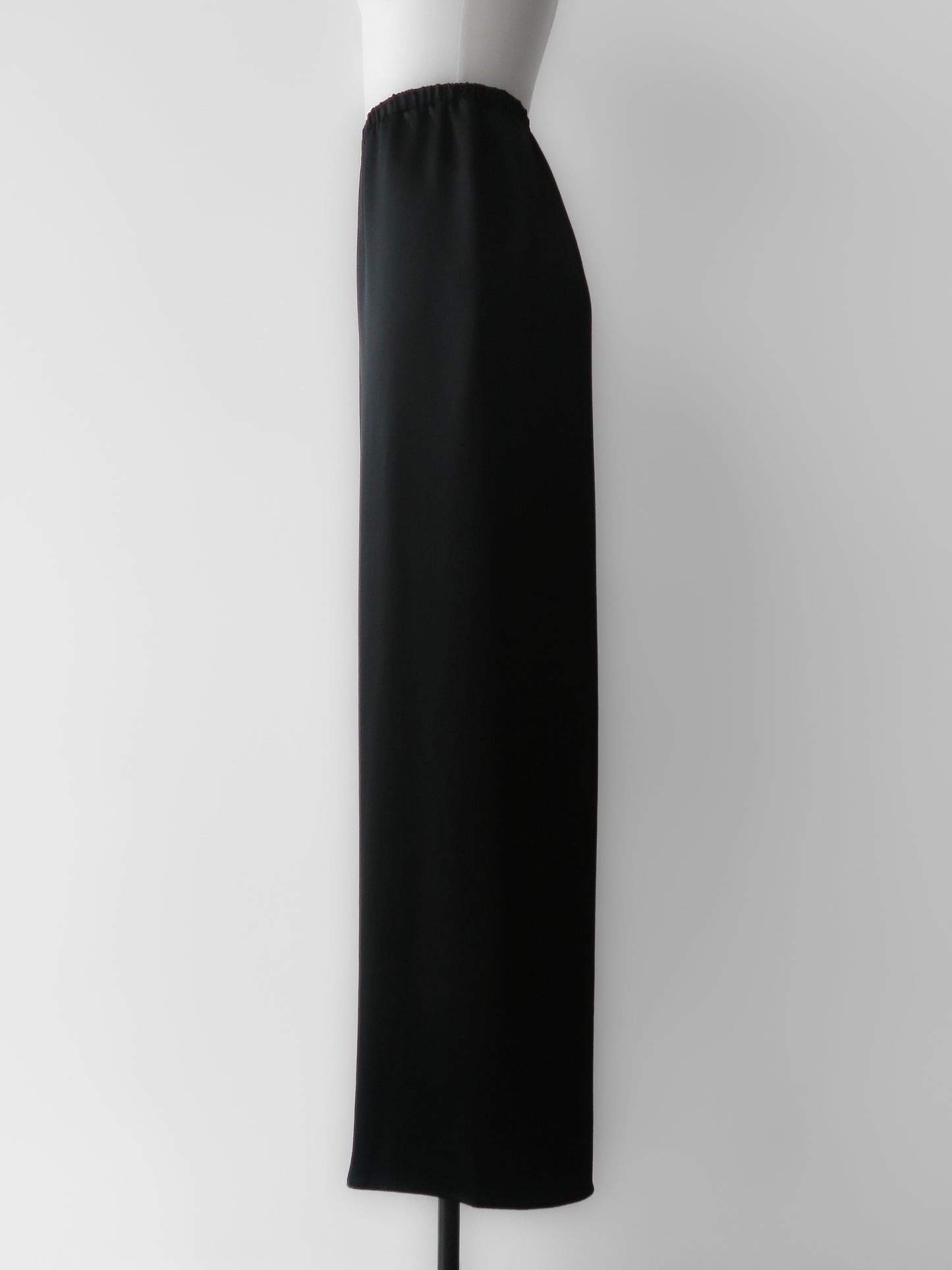 Lulà | Satin sleek pants