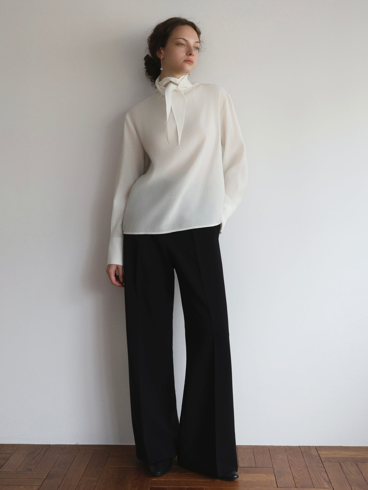 Emma | Tie blouse