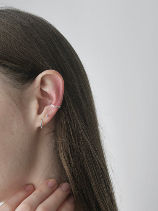 basic thin ear cuff