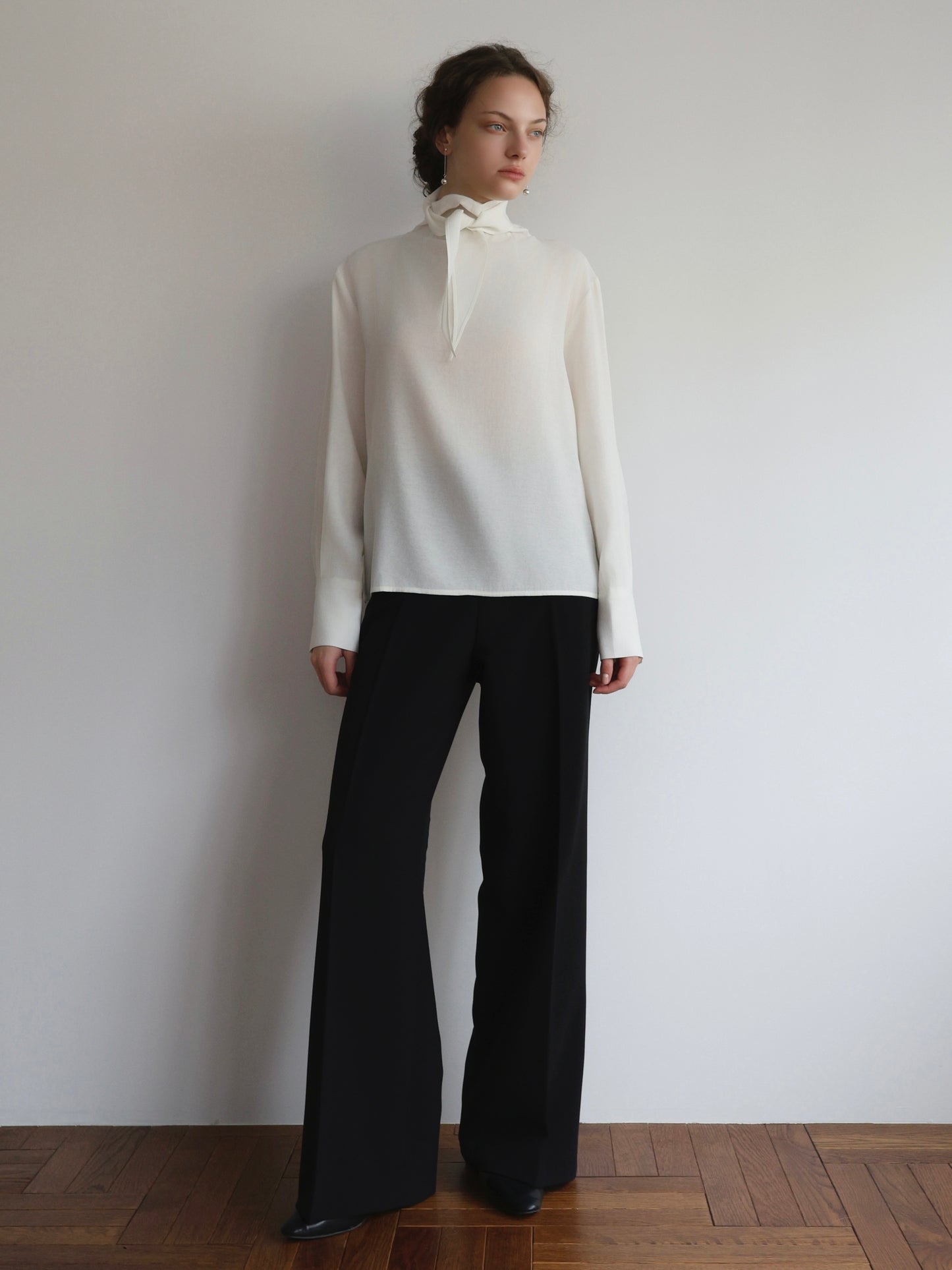 Emma | Tie blouse