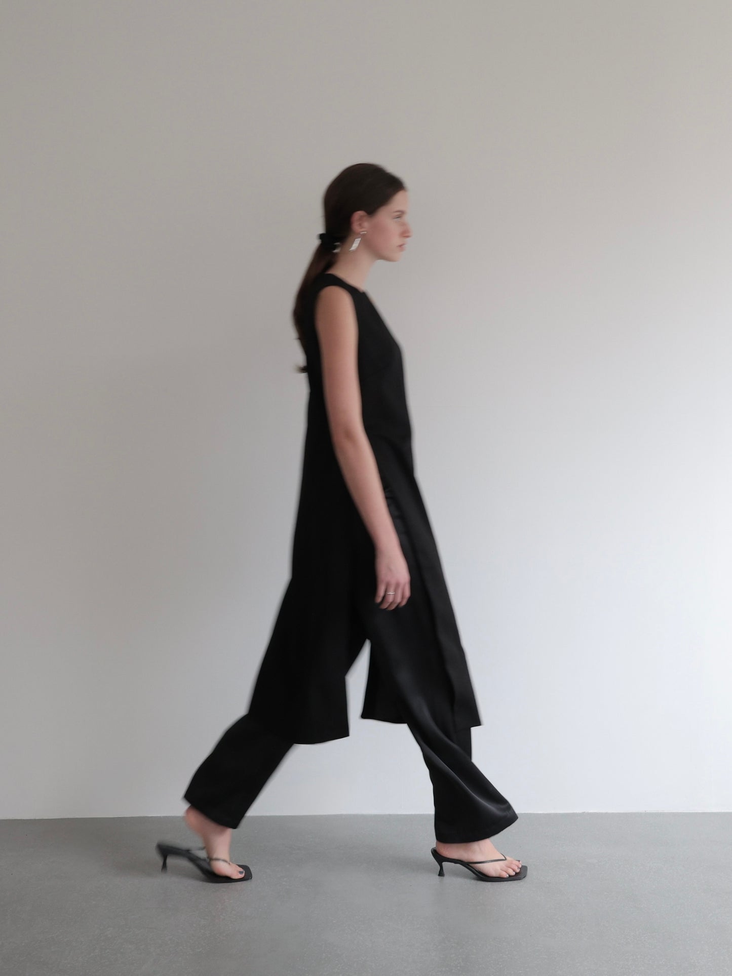 Lulà | Satin sleek pants