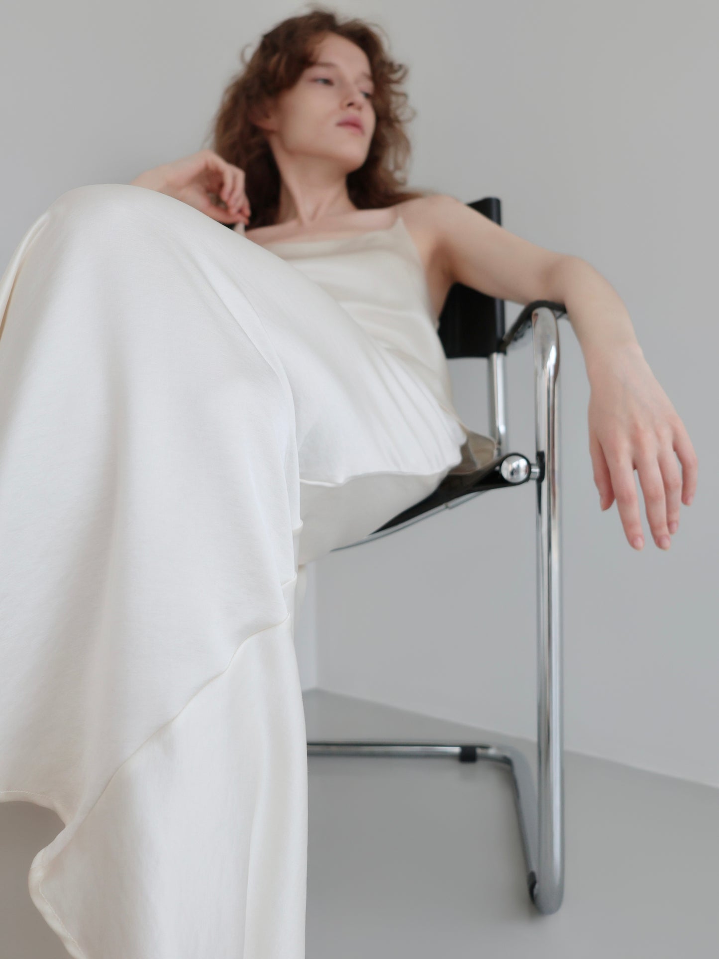 Lulà | Satin sleek maxi skirt