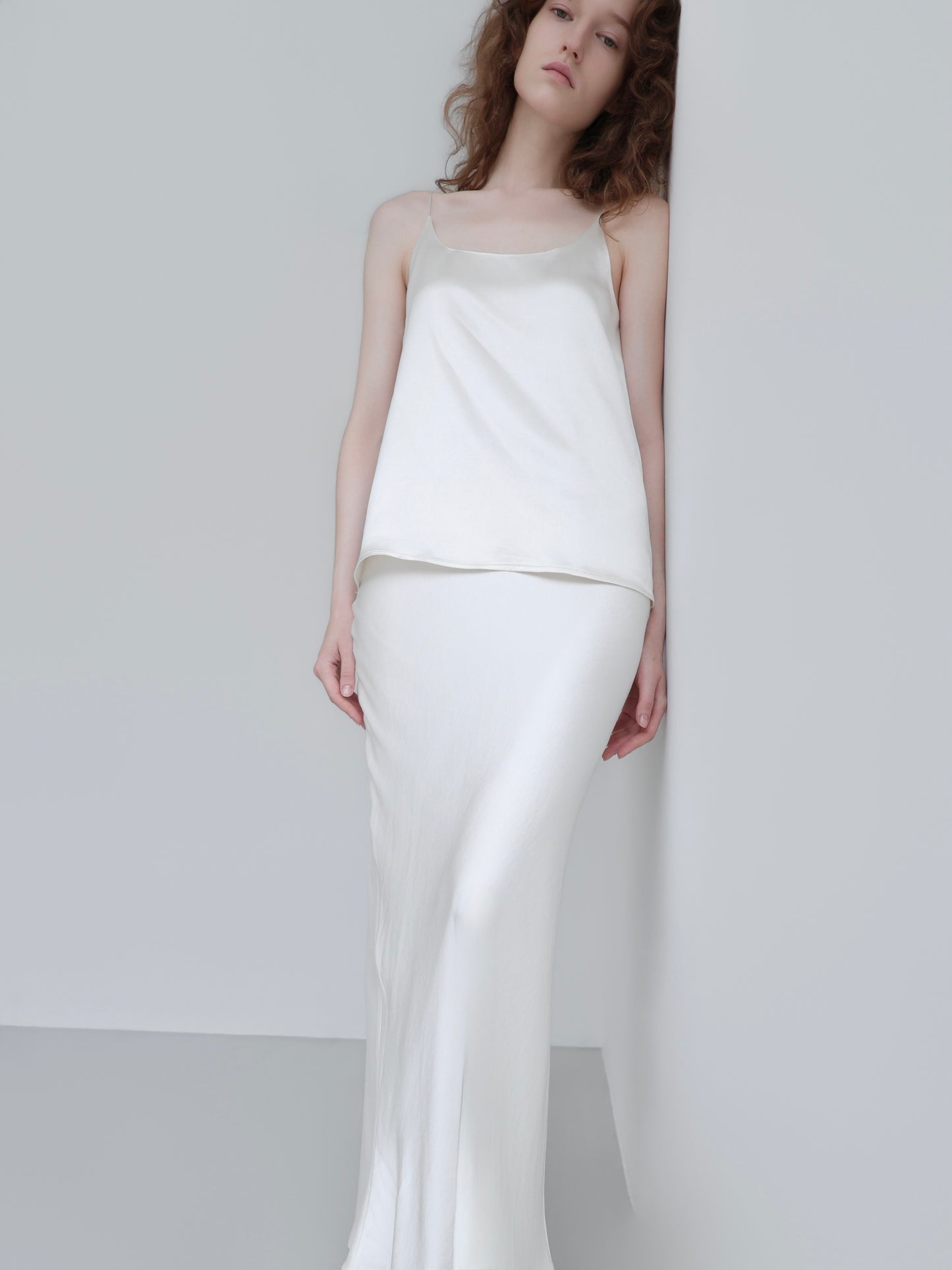 Lulà | Satin sleek maxi skirt