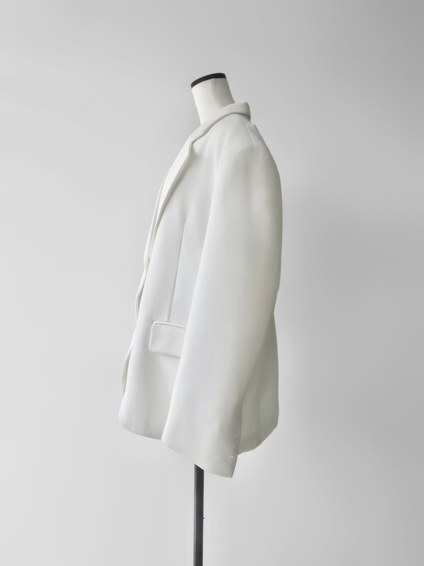 Lou | Single tailored jacket