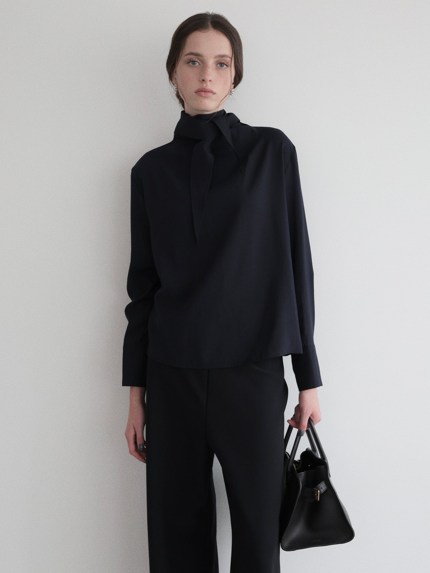 Emma | Tie blouse
