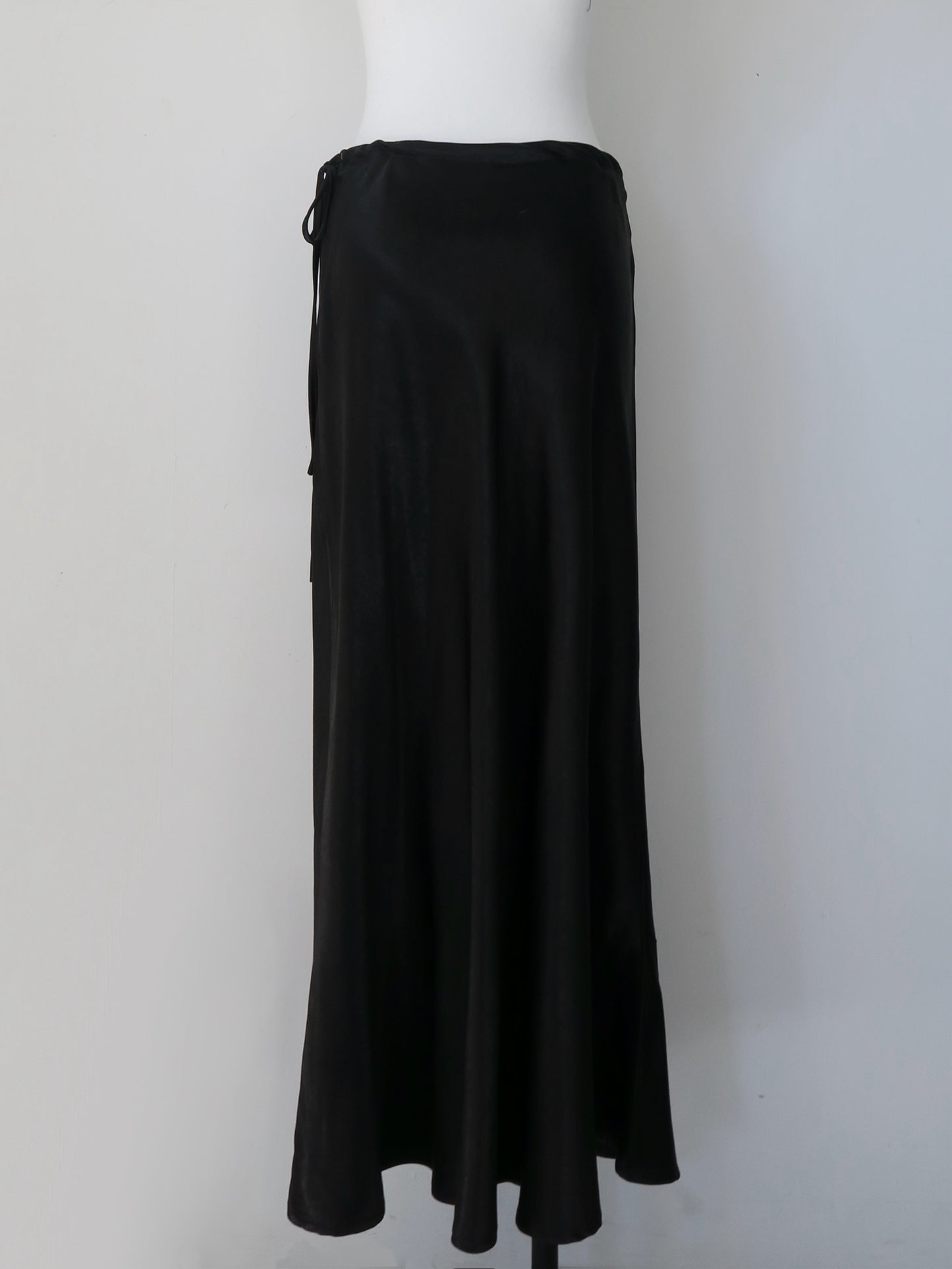 🟢Satin Drawstring Maxi Skirt