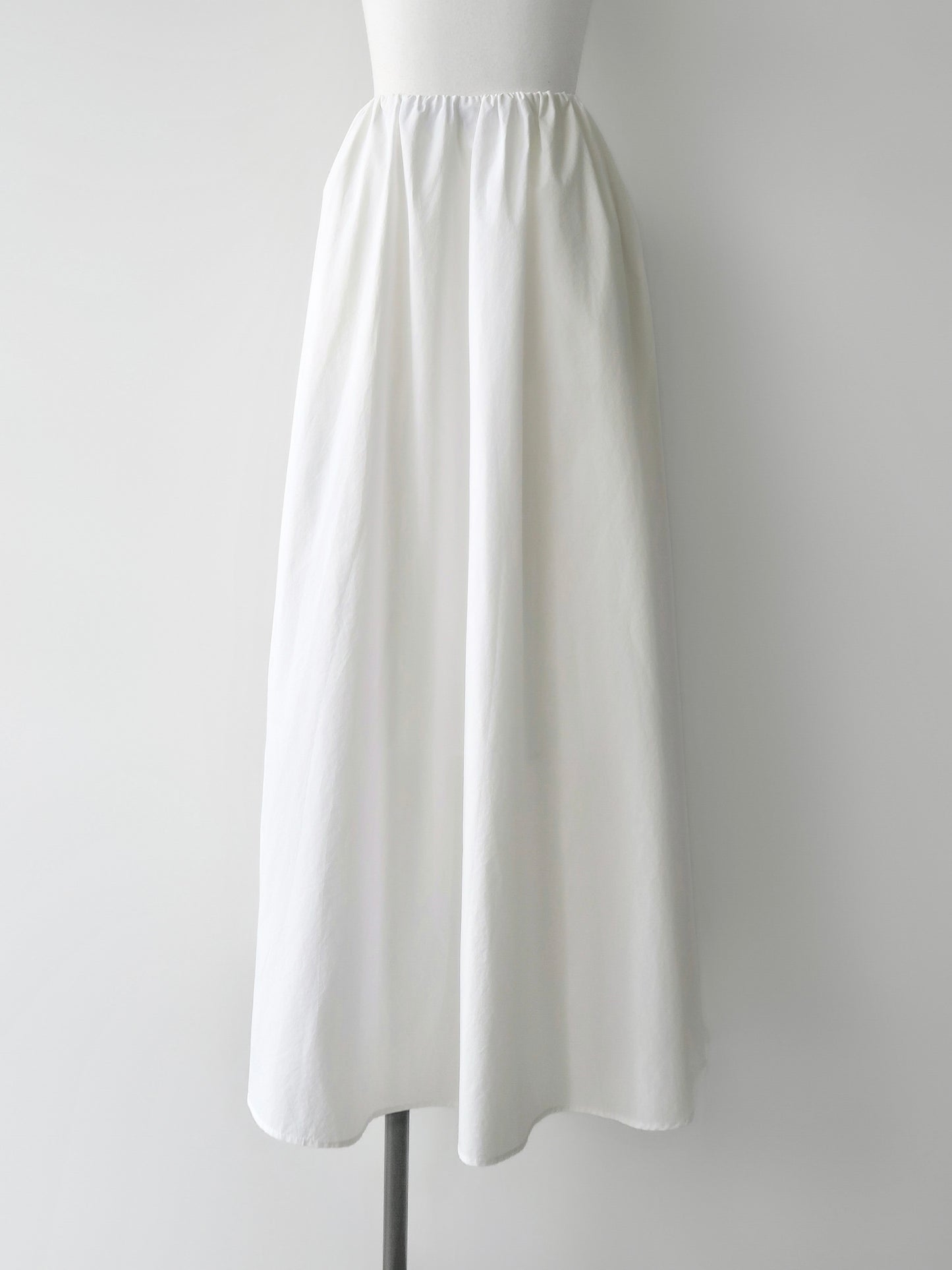Sea | Shirring maxi skirt