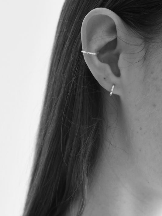 small hoop pierce - m