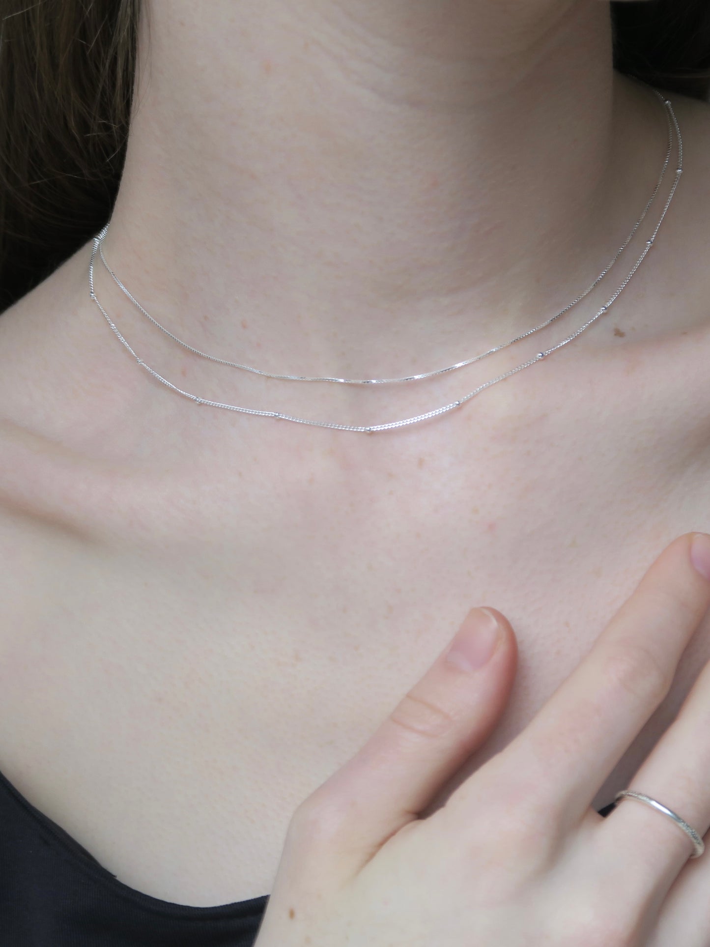 basic thin necklace
