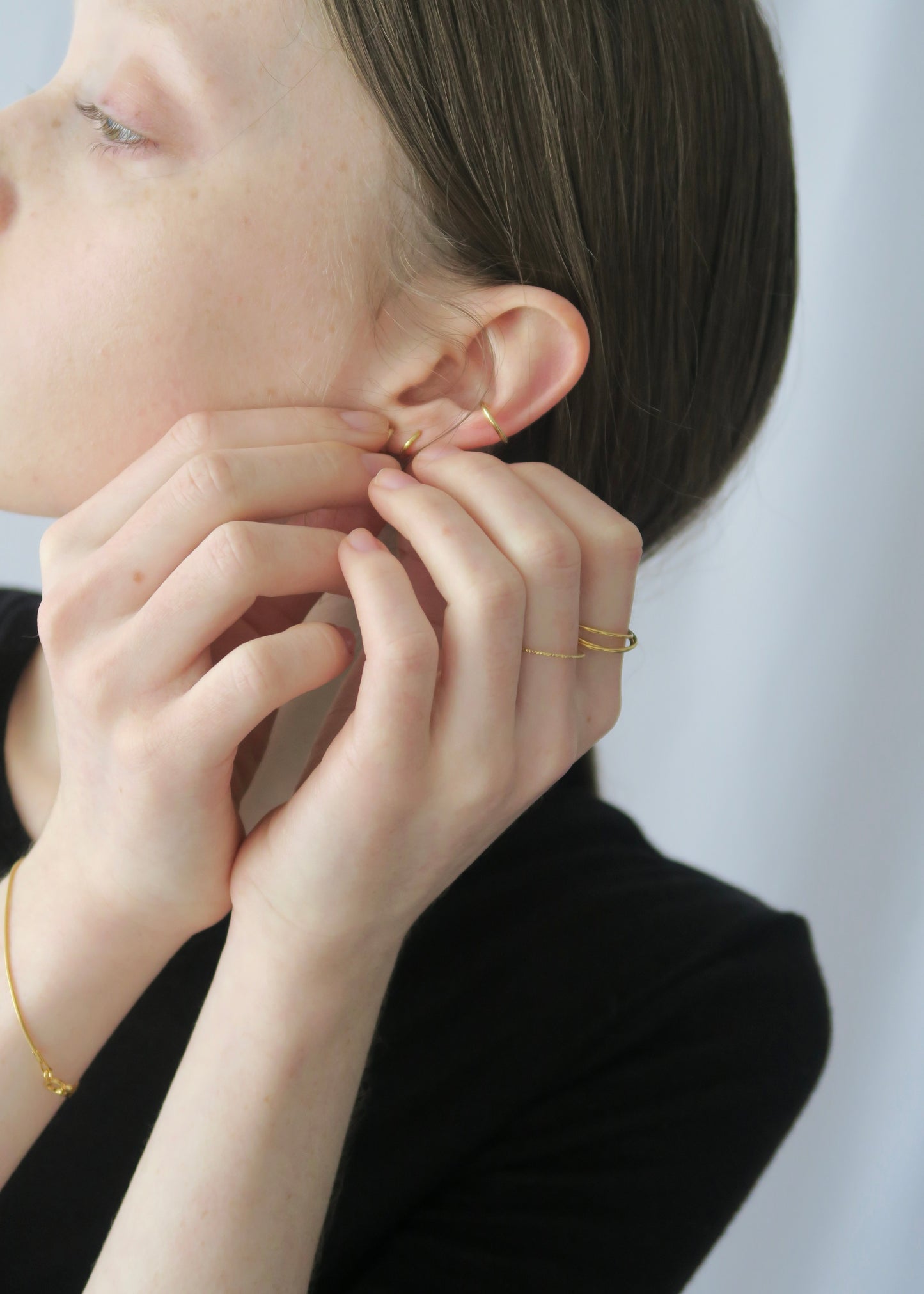 basic thin ear cuff