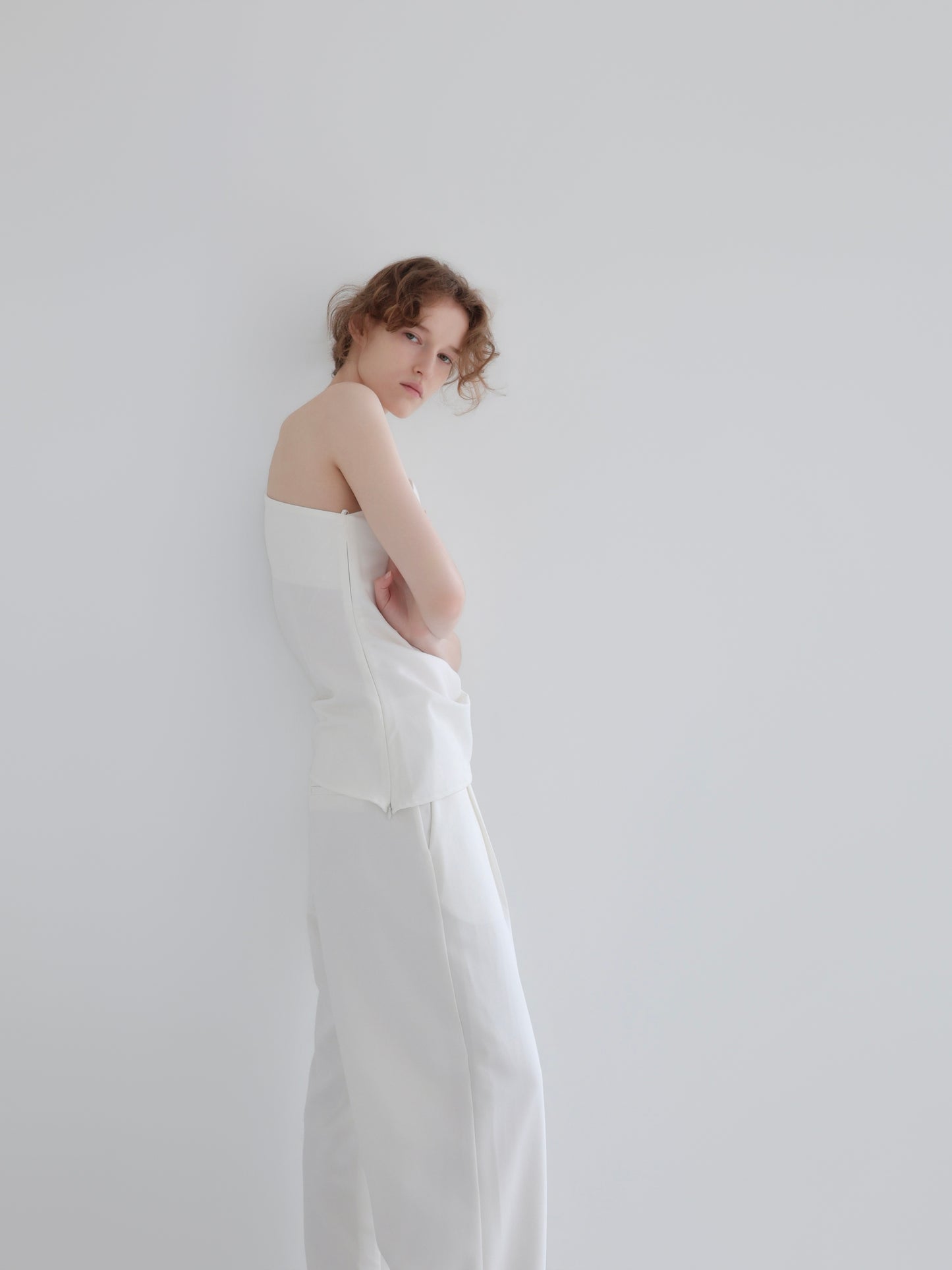 Lou | Single tuck banding pants