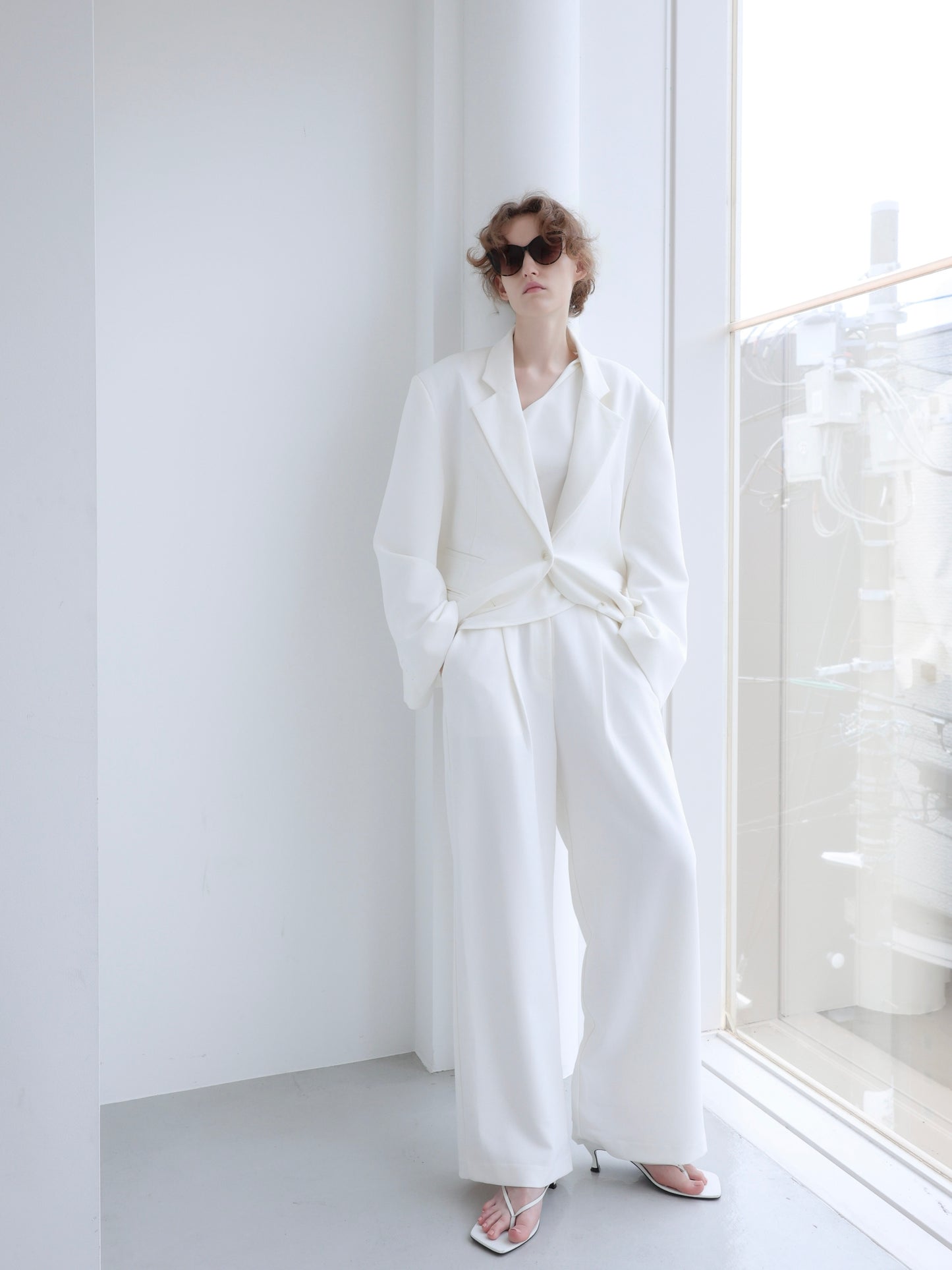 Lou | Single tuck banding pants