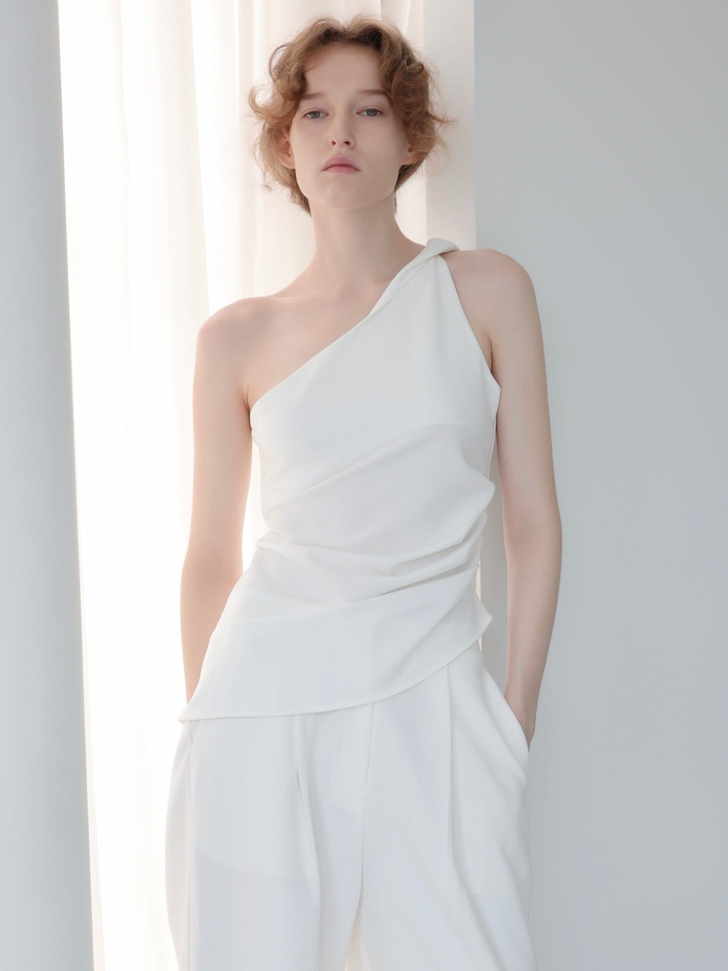 Lou | Single tuck banding pants