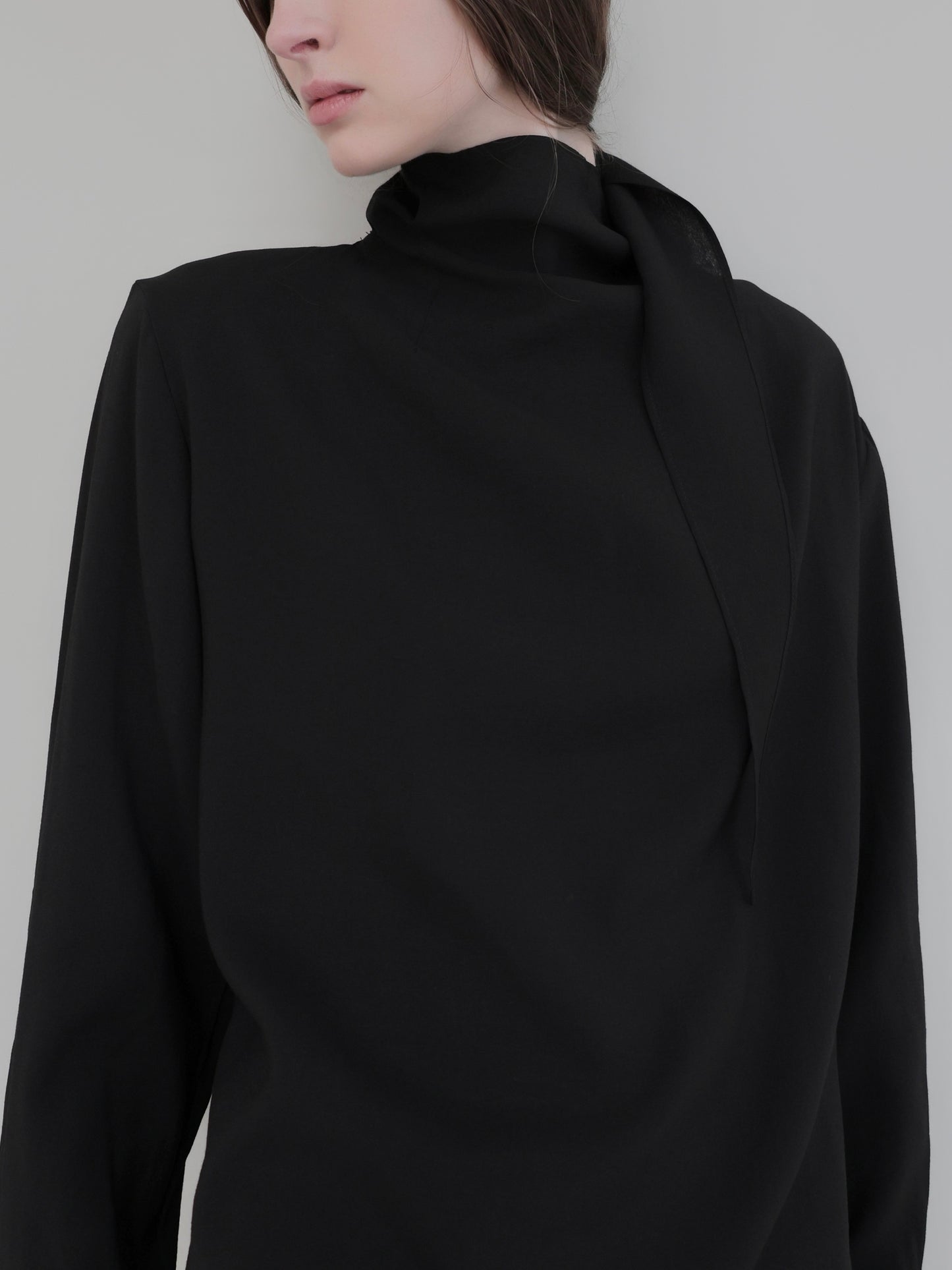 Emma | Tie blouse