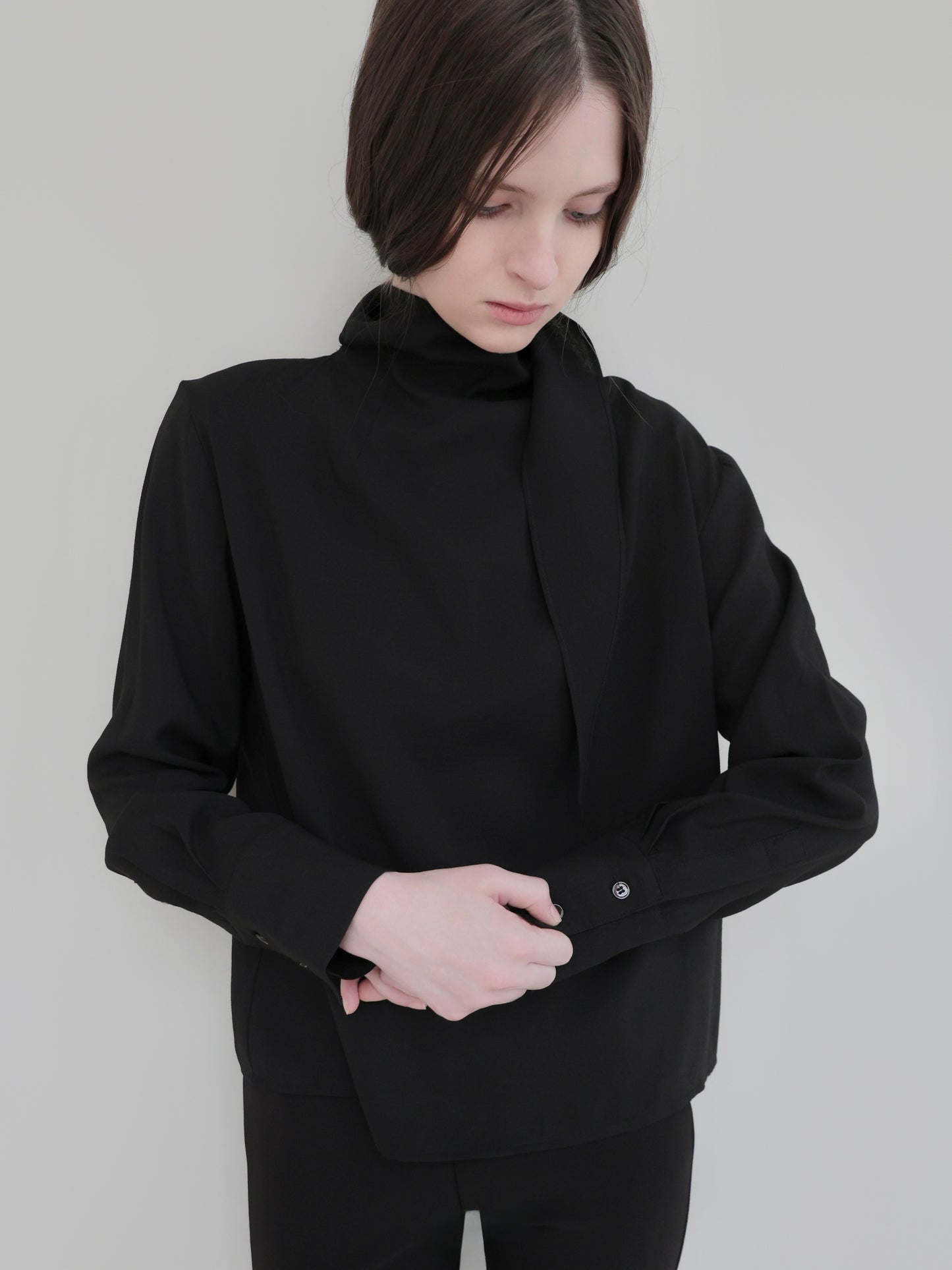 Emma | Tie blouse