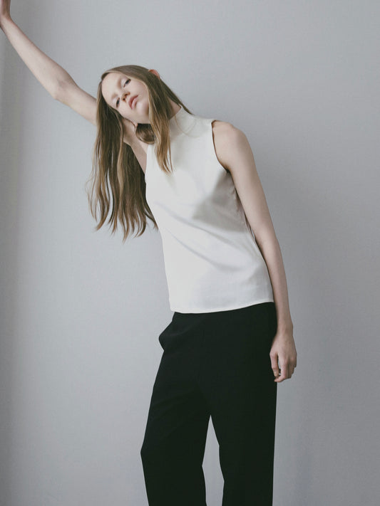Lulà | Satin high neck sleeveless top