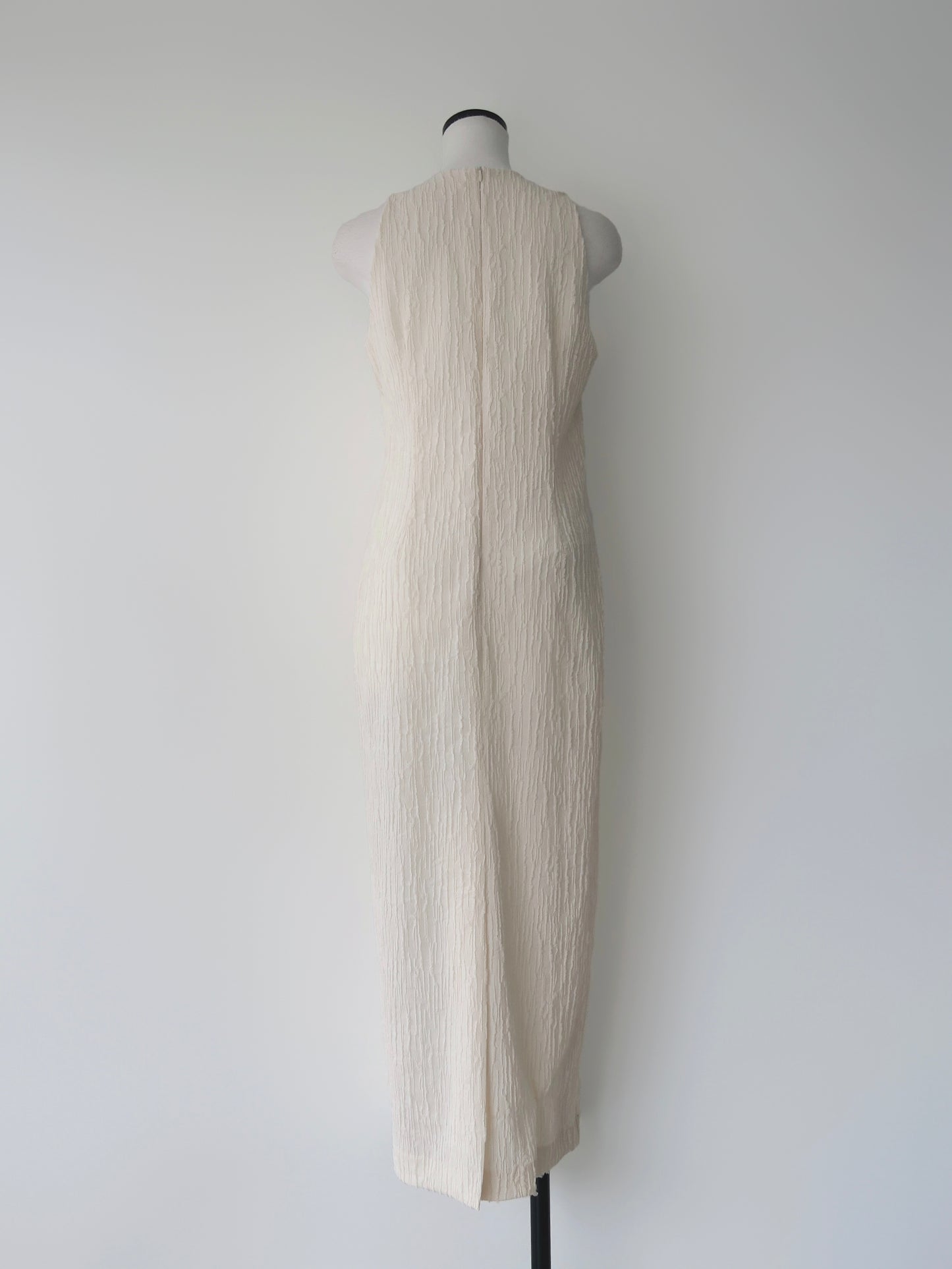 Lena | Crinkled maxi dress