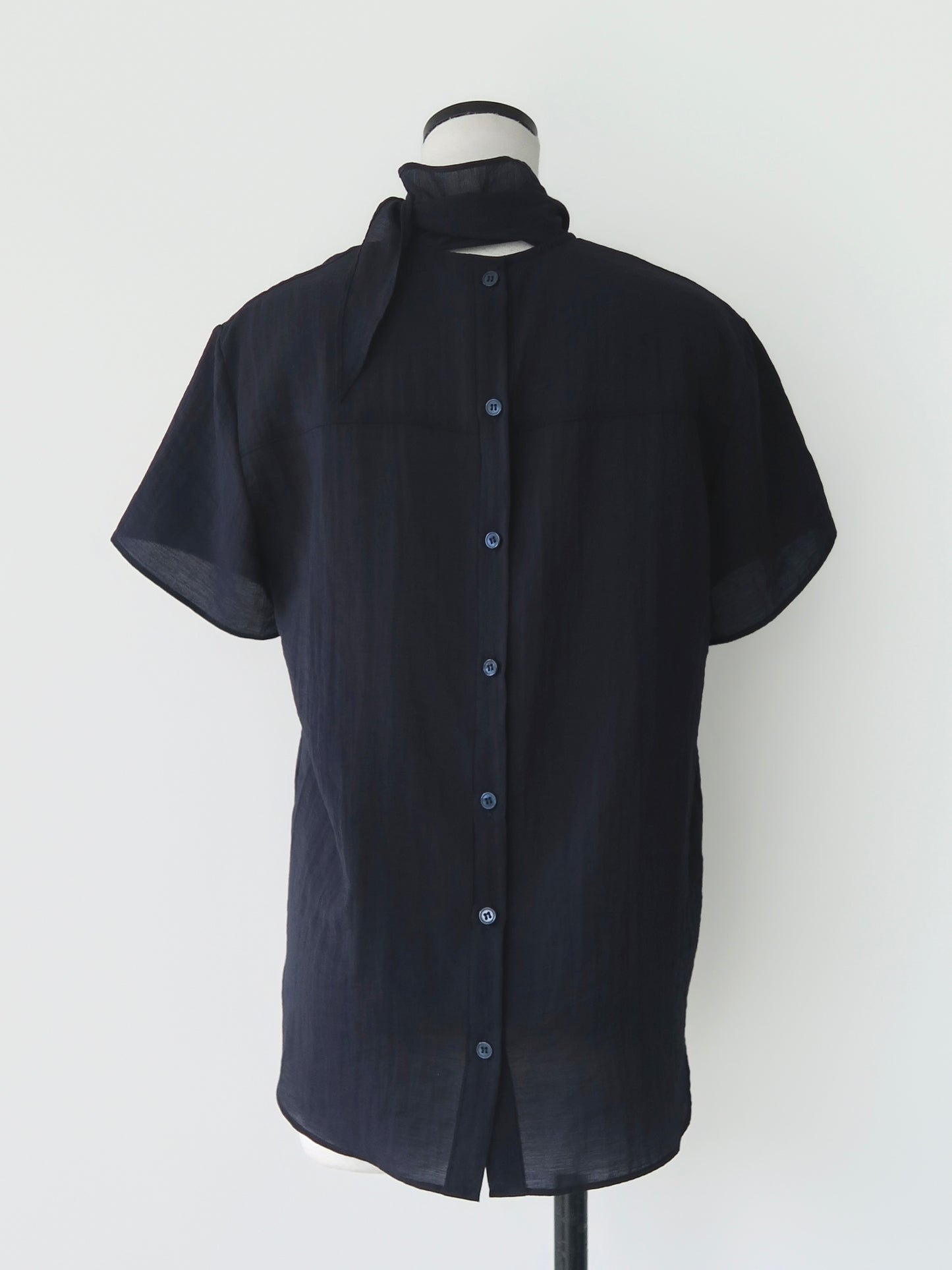 Emma | Half tie blouse
