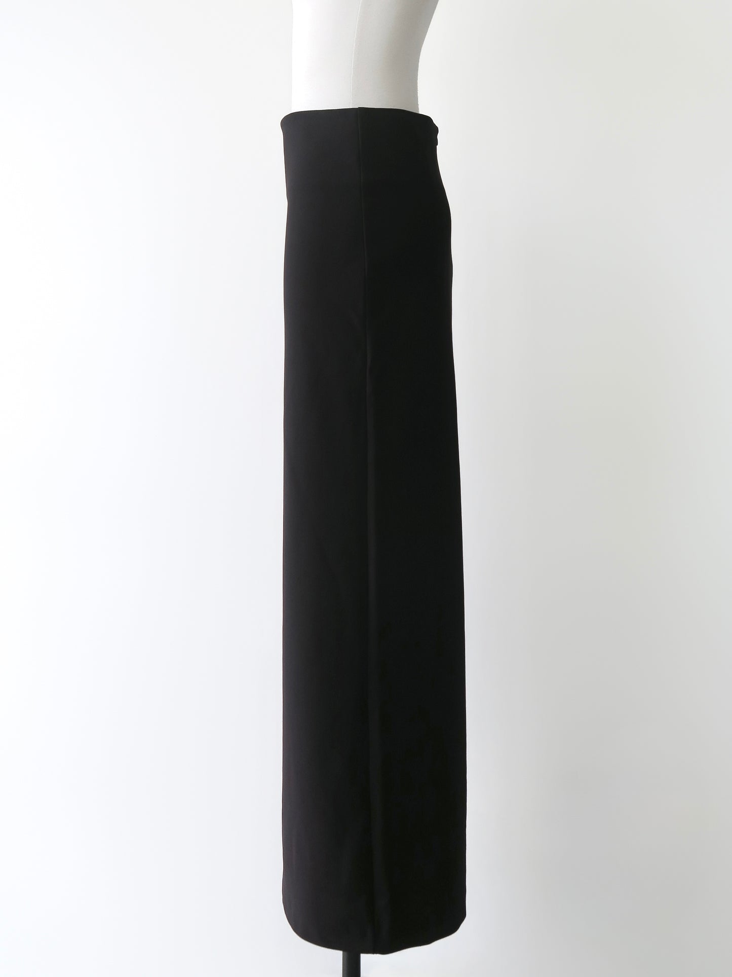 Inès | Soft banding maxi skirt