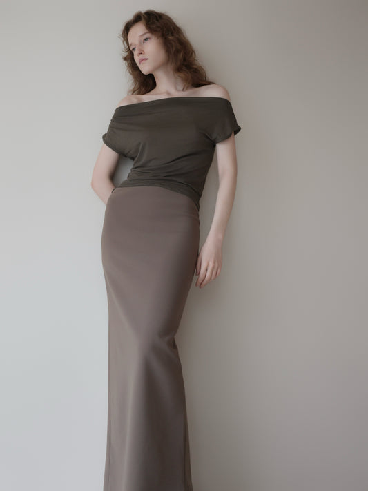 Romy | Drape off shoulder top