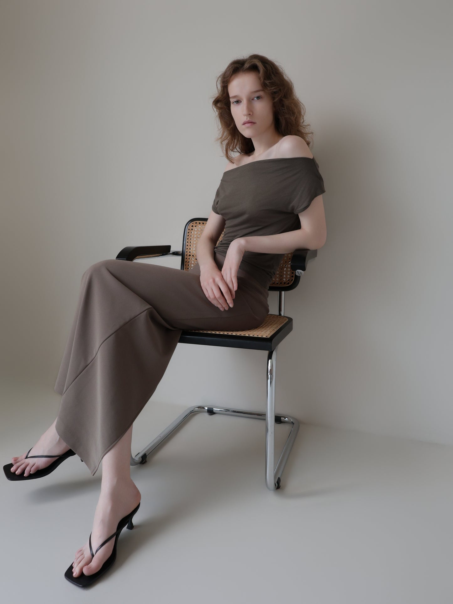 Romy | Drape off shoulder top