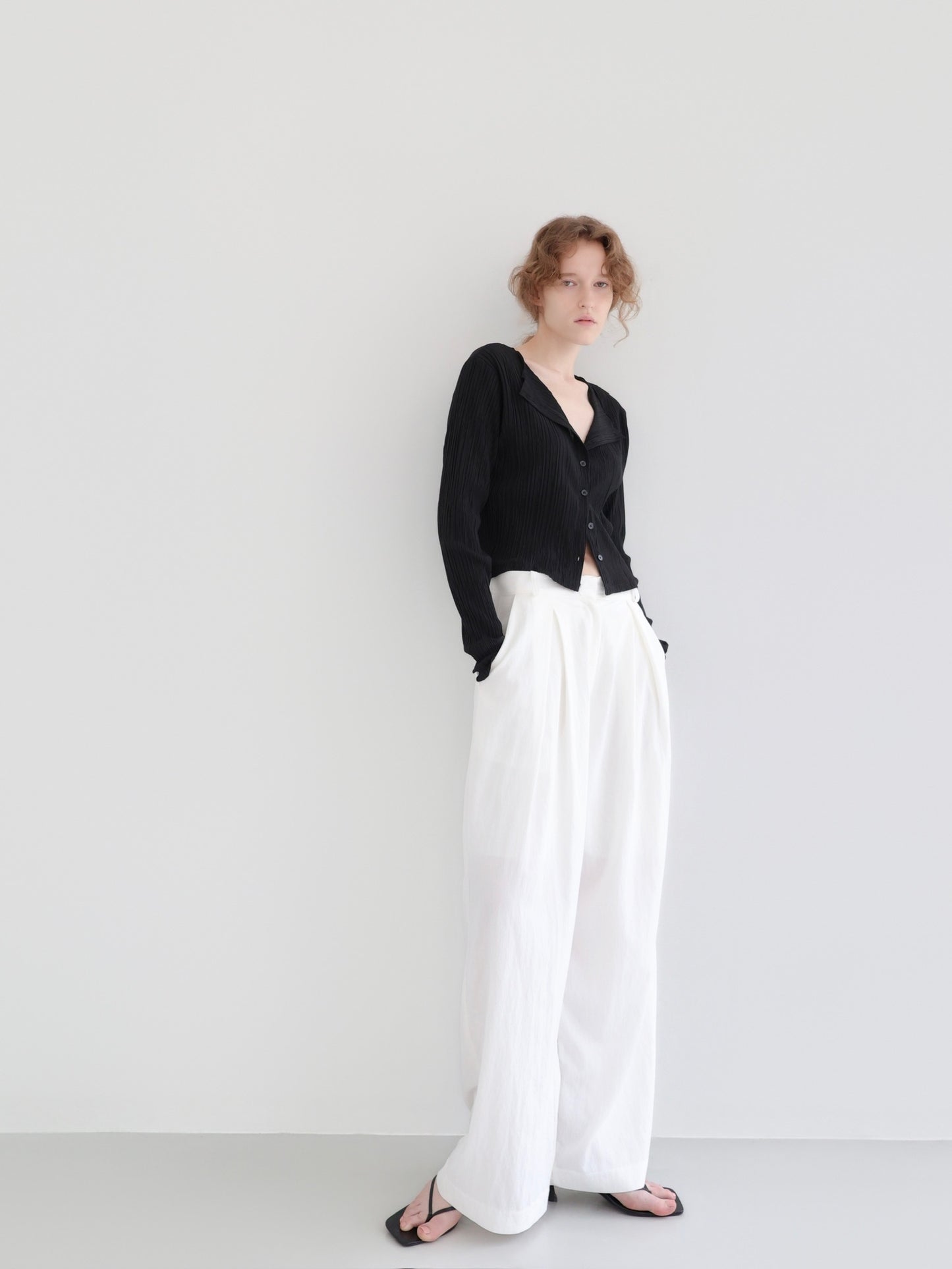 Lila | Linen long tuck wide pants