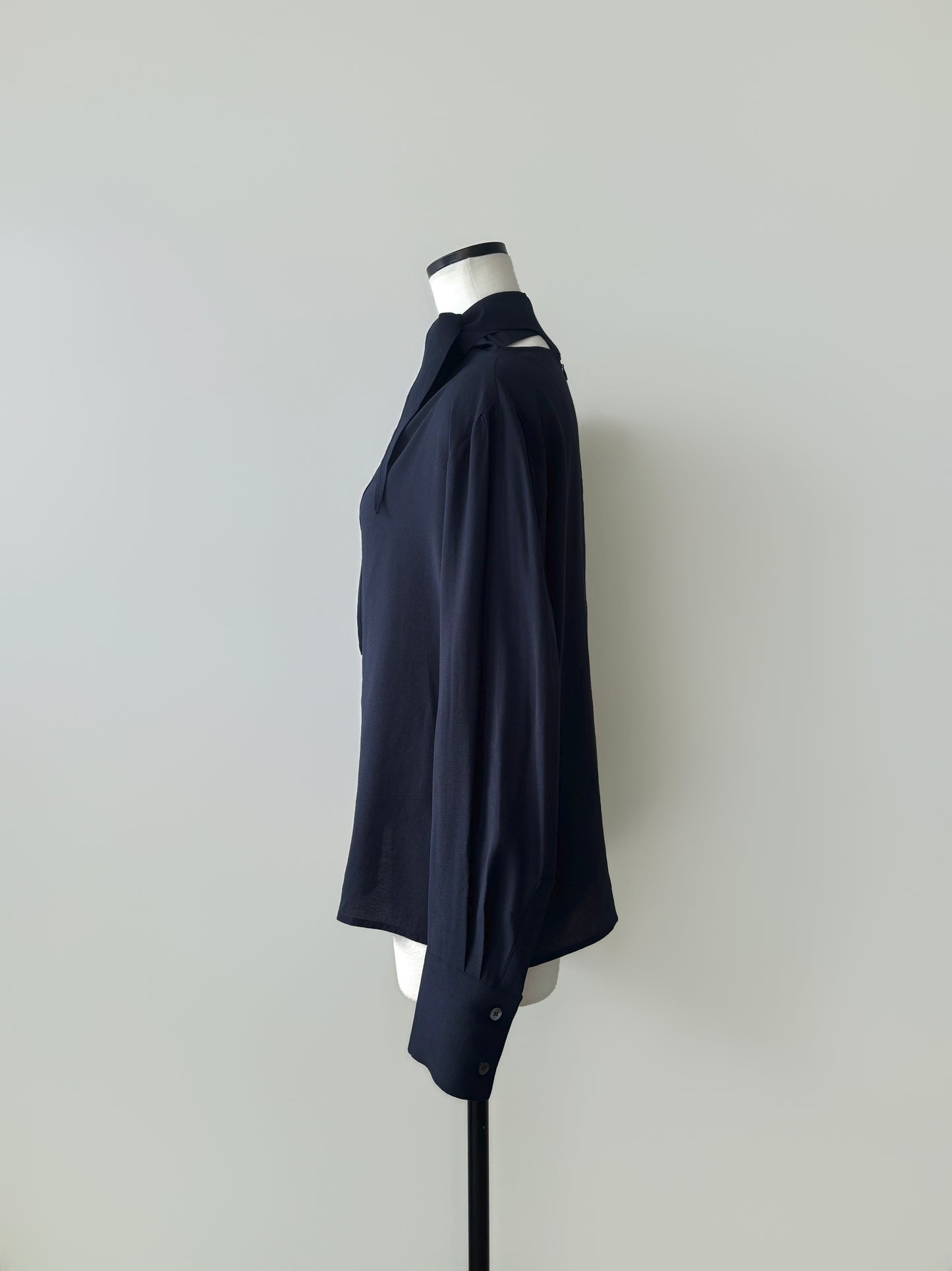 Emma | Tie blouse