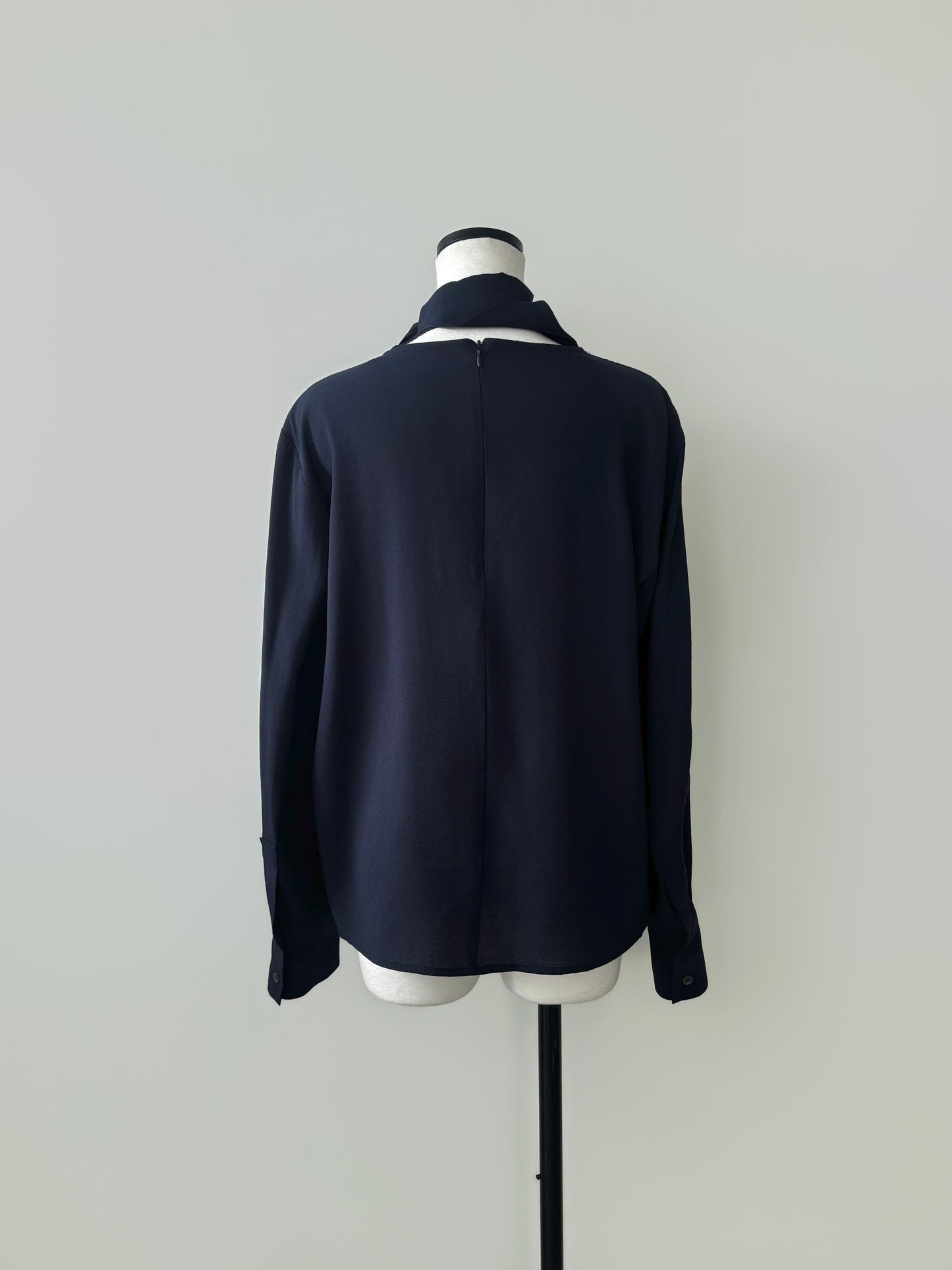 Emma | Tie blouse
