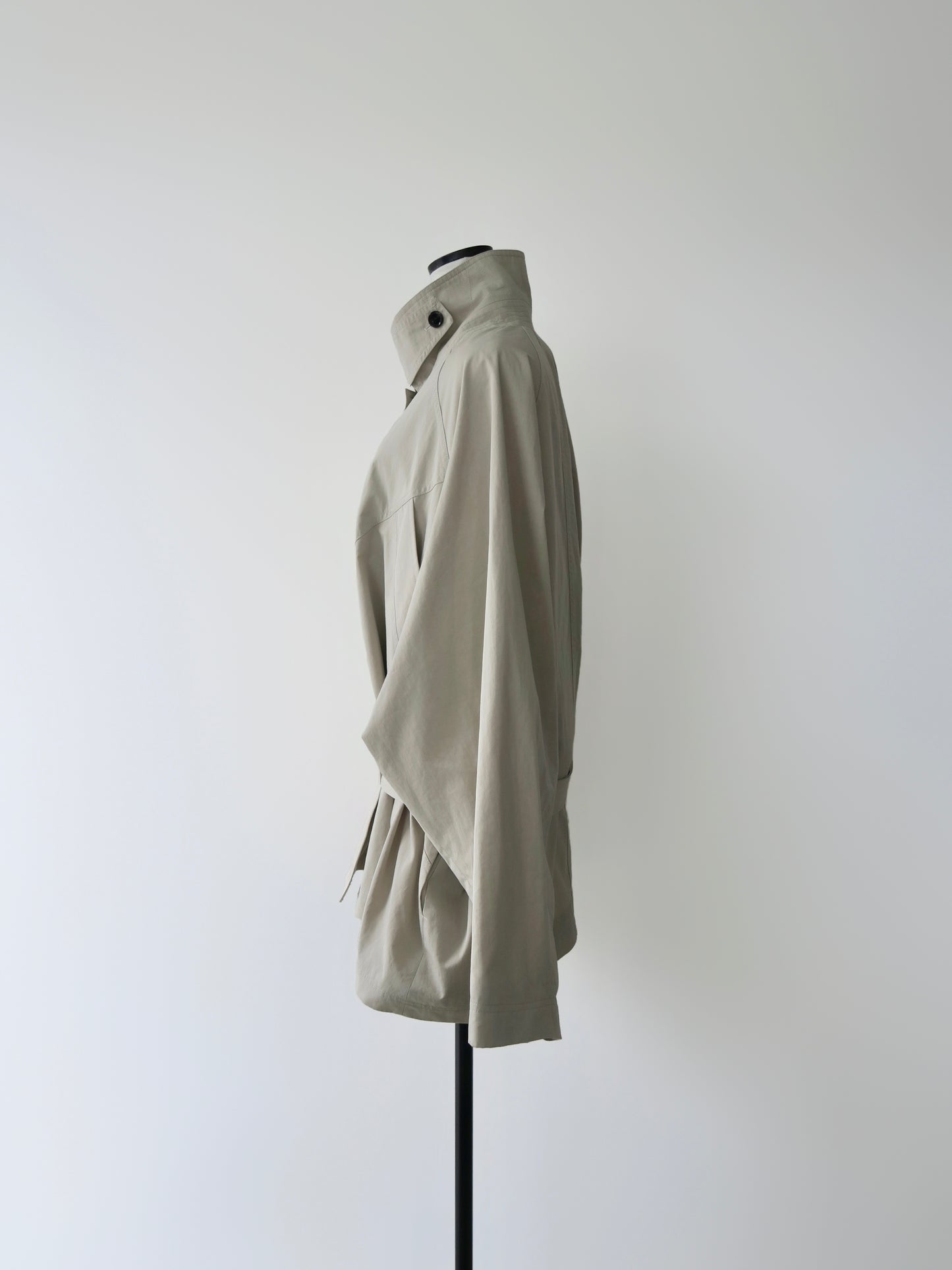 Noë | Middle trench coat